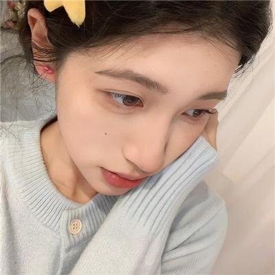 处于精神崩溃边缘的侦探