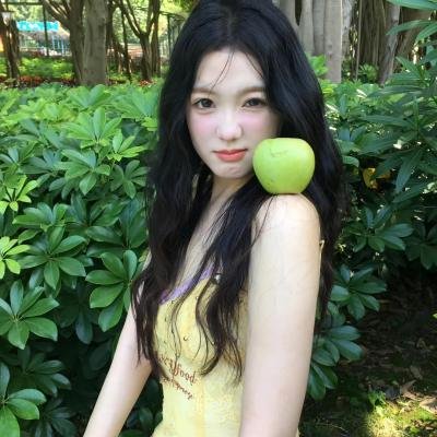 红色谜团